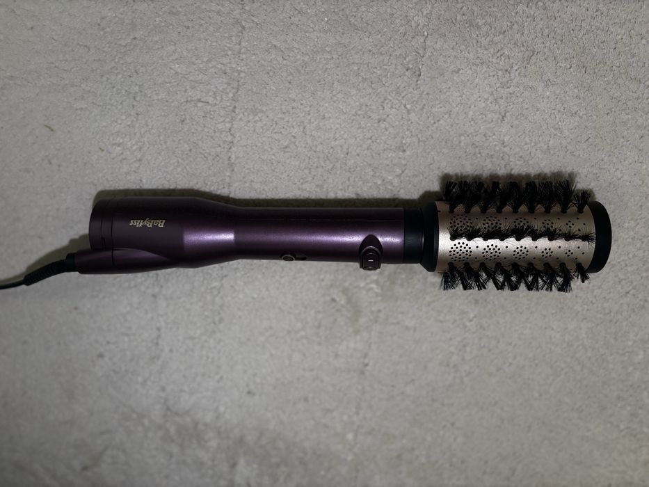 маша с топъл въздух и две приставки BaByliss AS950E