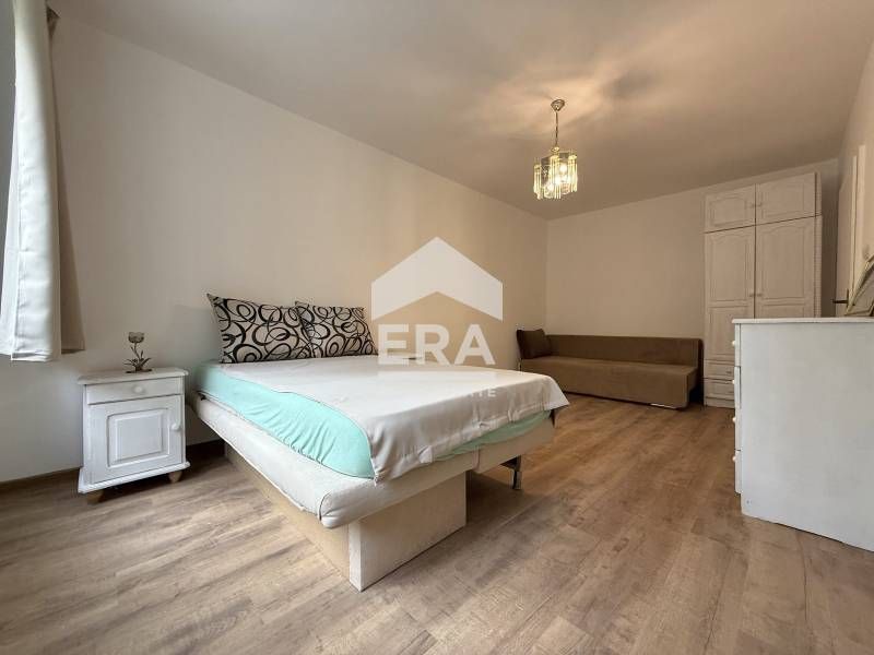 Дава се под наем Тристаен апартамент в София, Младост 1 - 76 кв.м за 650 € - Снимка #3