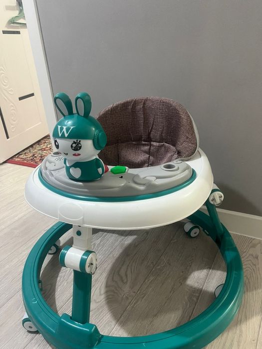 Продаю ходунки в идеальном состоянии