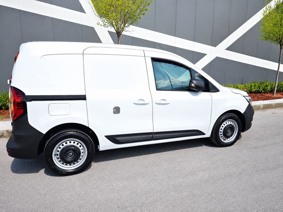 Renault Kangoo 1.5 Diesel • 2024 • 13400km