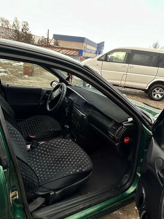 Продам машину Опель