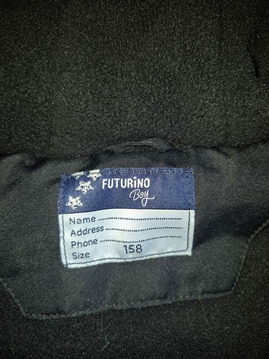 Продам куртку детскую