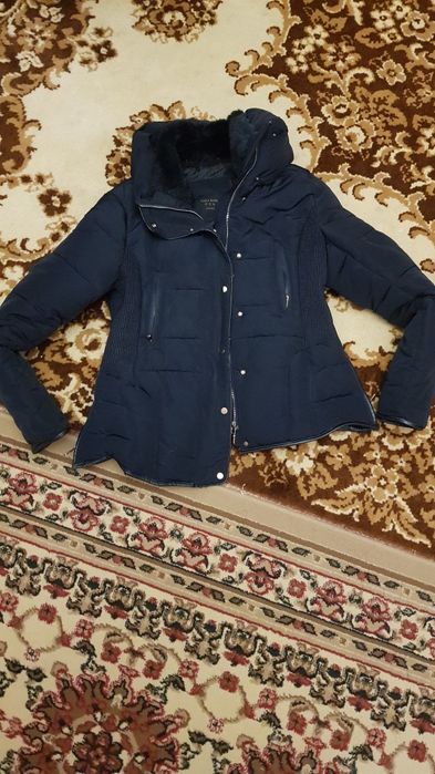 Продам зимнюю куртку Zara
