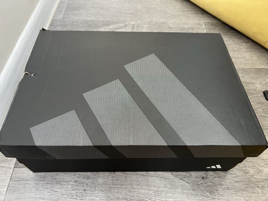 Кроссовки Adidas Adizero SL2M