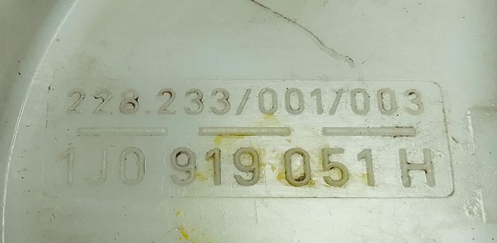 Pompa combustibil 1J0919051H Skoda Octavia prima generatie (facelift)