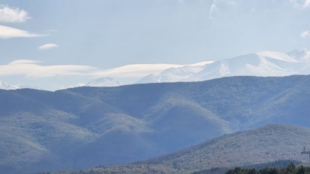 Къщи в с.Пауново общ.Ихтиман