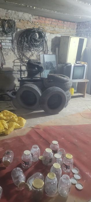 Здравствуйте. Ассалам... Продаётся  запчасти на Волгу 3110