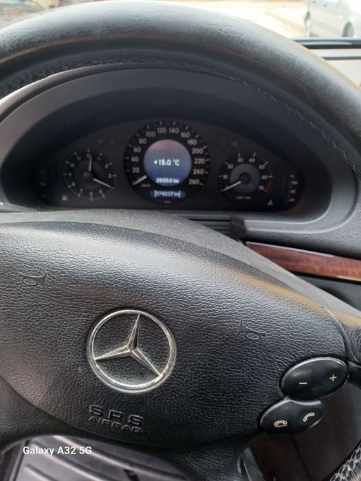 Mercedes Benz E 200 compressor