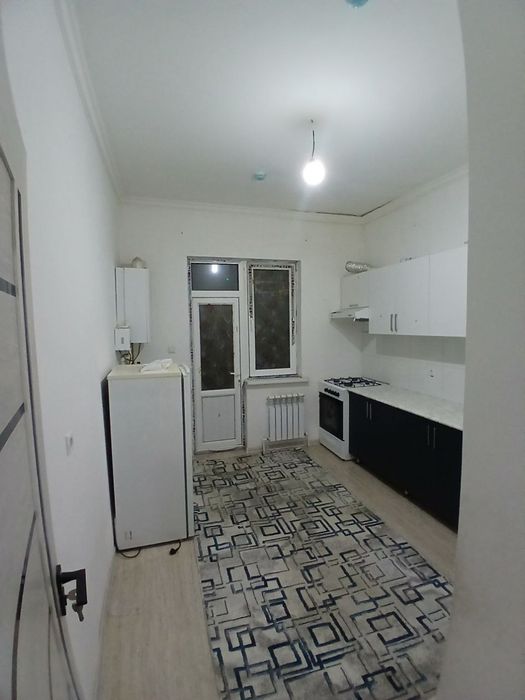 Yashnabod olmos maxallada sotiladigon