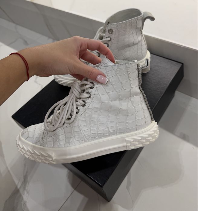 Кожени кецове Giuseppe Zanotti