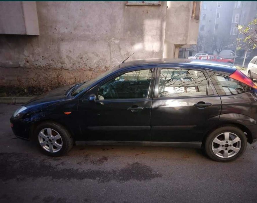 Продавам Ford Fokus 1.8 TDDI!90  монски сили