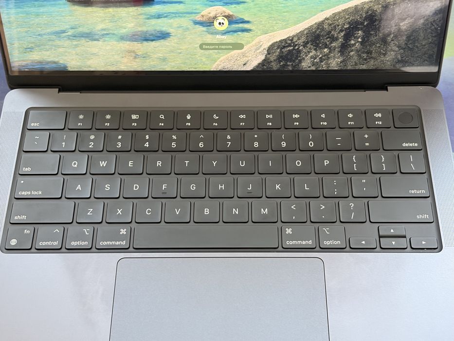 MacBook Pro 14 M3, 500GB, 18GB RAM