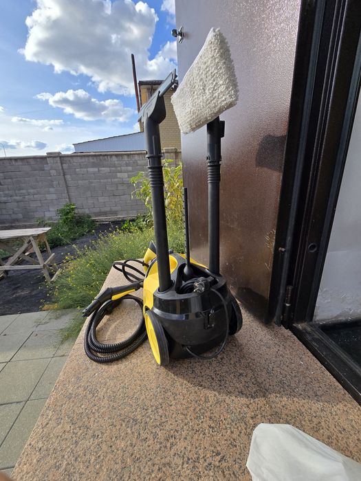 Продам отпариватель Карчер