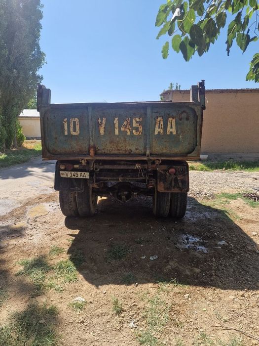 Zil ,ural mator sotiladi