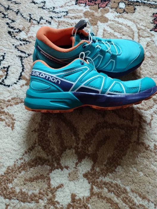 Обувки за момчета - различни номера (25,28,32)