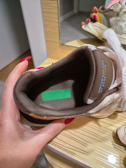 Дамски маратонки Benetton