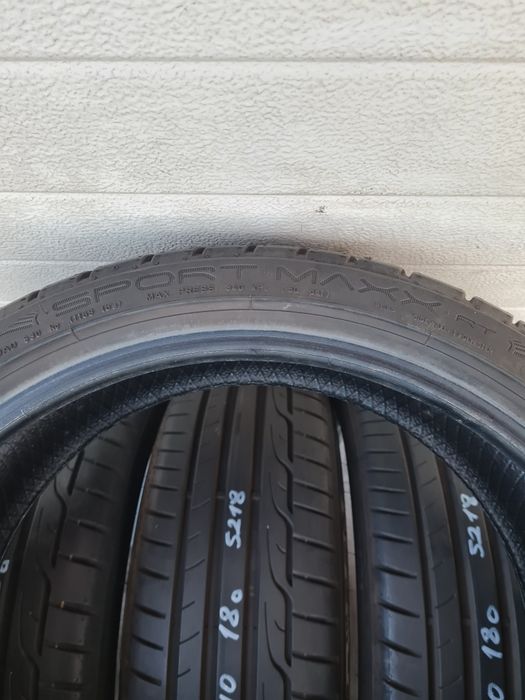 Летни гуми 4 броя DUNLOP SportMaxx RT 205 40 R18 дот 5218