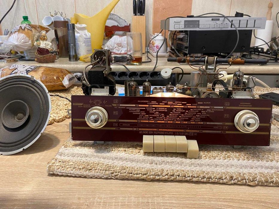 Radio Philips B3X63A lămpi 1956