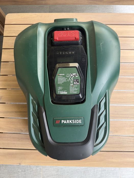Robot de tuns iarba prakside pamr 500 a1