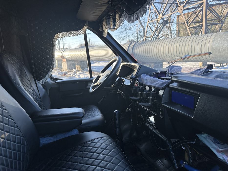 Продам газель тент