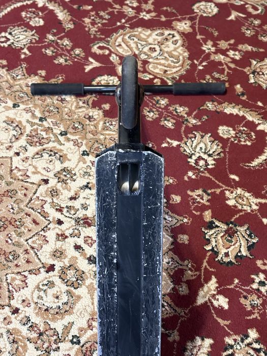 Трюковой самокат Limit LMT66J Black/Neochrome (2021)