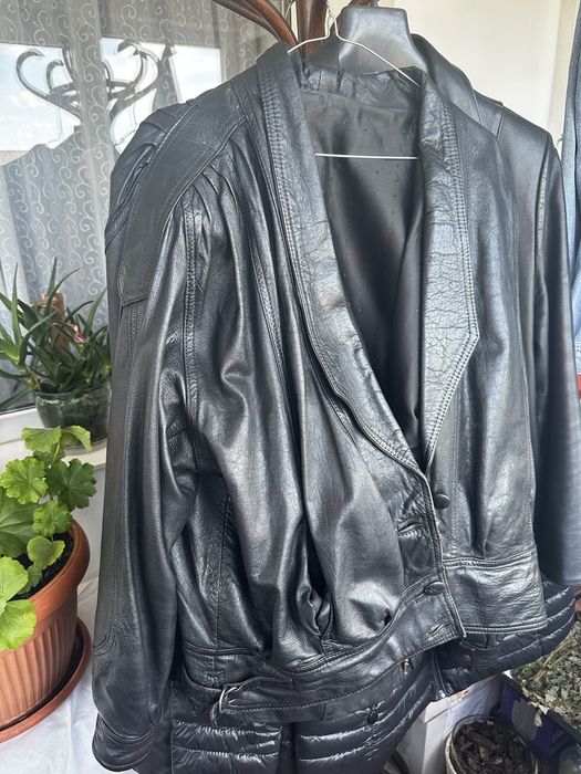 Geaca piele naturala, model deosebit