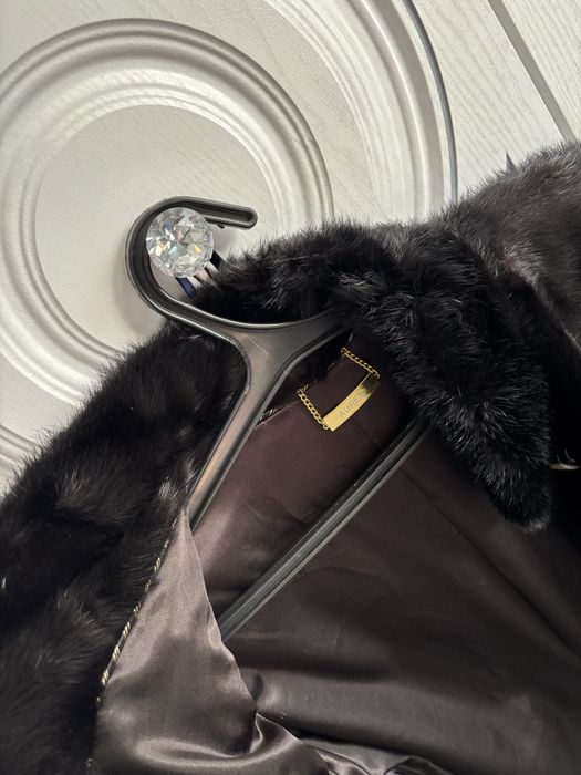 Продаю шубу норкавая