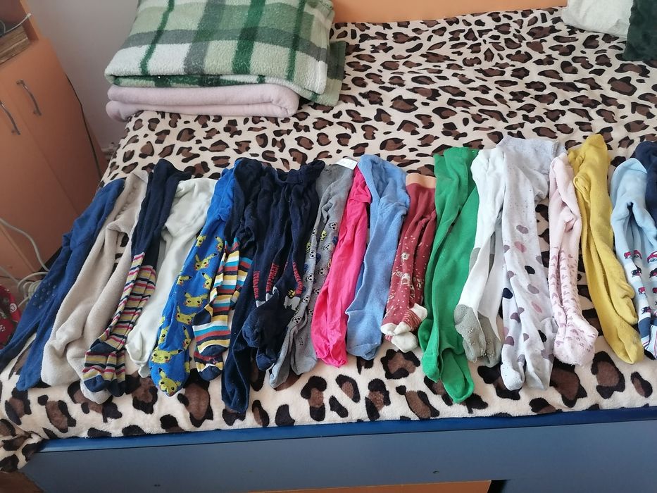 Strampi pentru copii (44 perechi) - 85 lei