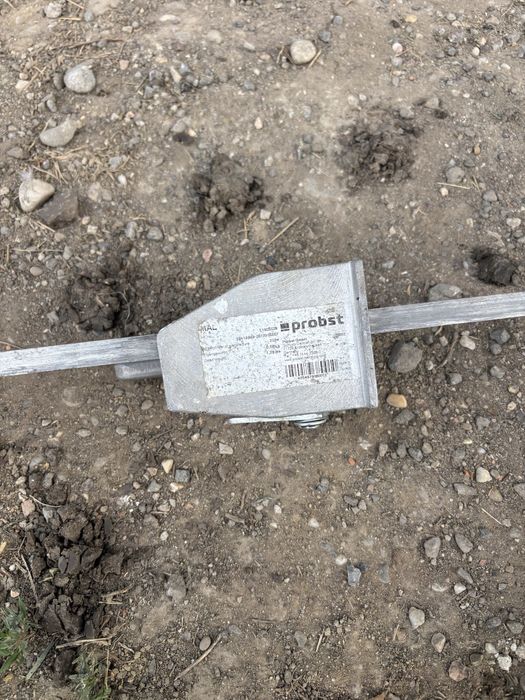 Dispozitiv profesional si precis pentru  masurat pavaj . Masori precis si faci taieturile la pavaj pavele  rapid.