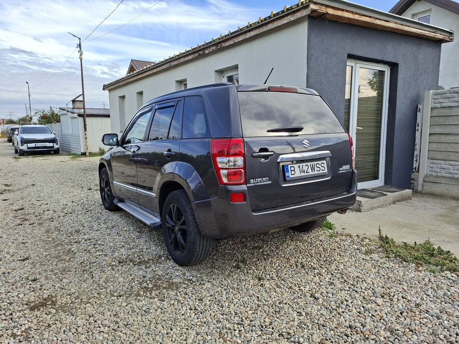 Suzuki grand vitara
