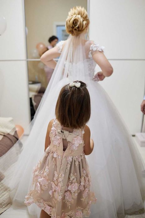 Rochie mireasa mar.S cu pietre pretioase creata la ioana calin