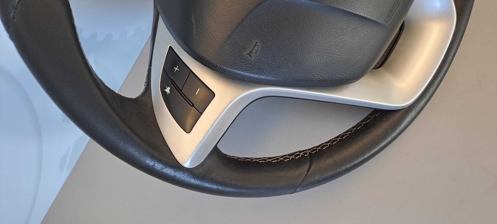 Волан с еър бег Lancia Delta 2009г