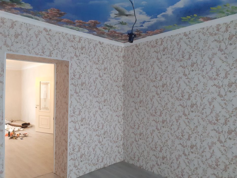 Поклейка обоев, галтели итд