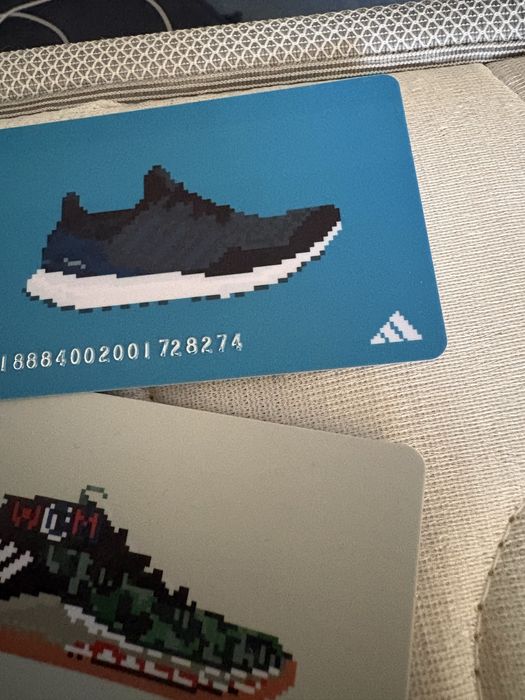 Adidas 2×50 000 ₸ сертификат