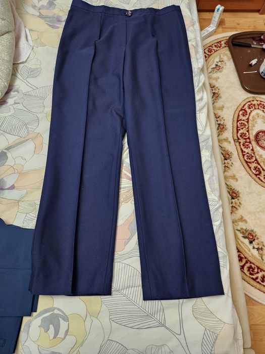 costum taior din stofa de lana cu pantanon