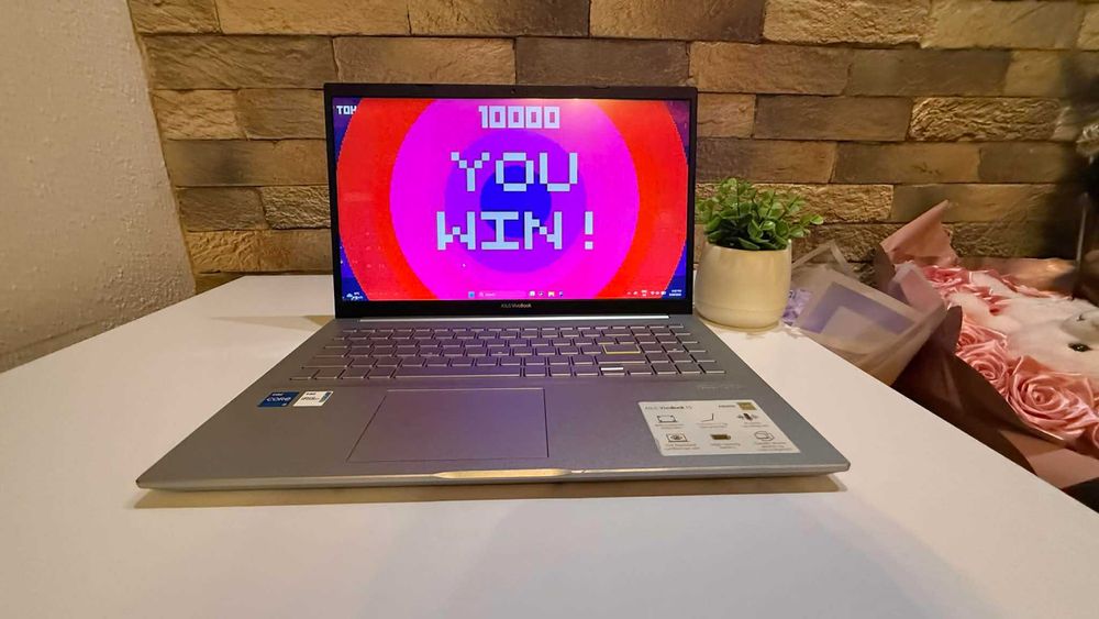Asus Vivobook 15 K513 | i5-1135G7 | 16GB RAM | 512GB SSD | Като нов!