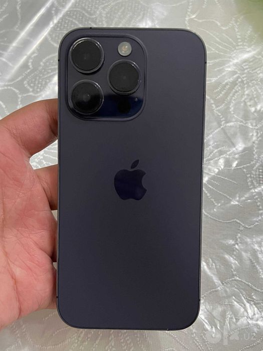 iPhone 14 pro purple