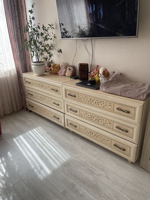 Спальный гарнитур