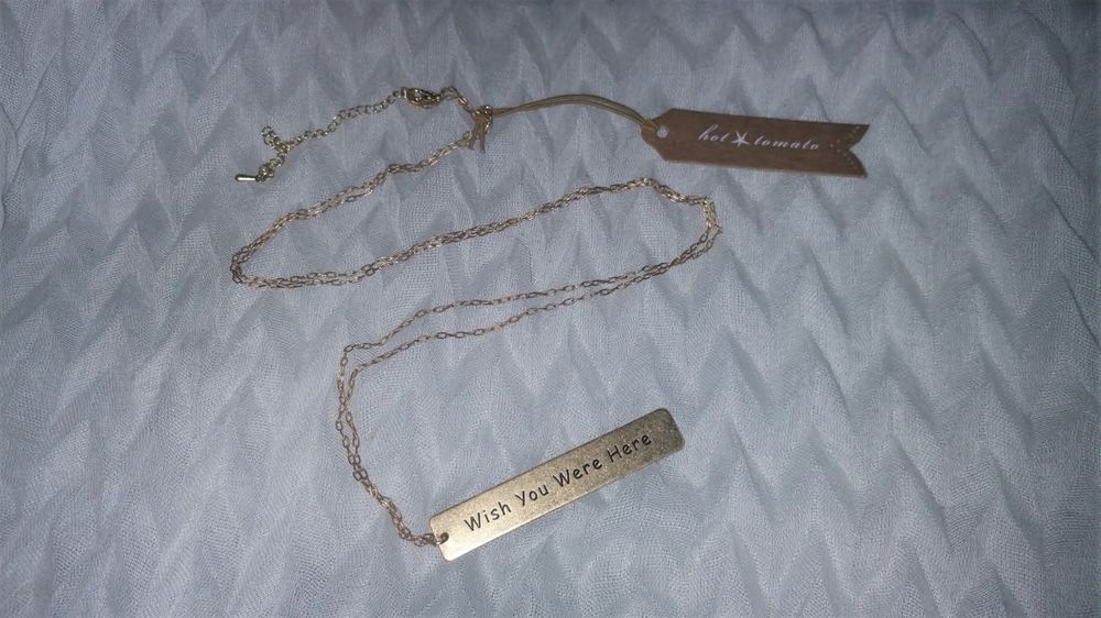 Lantisor Hot tomato, nou