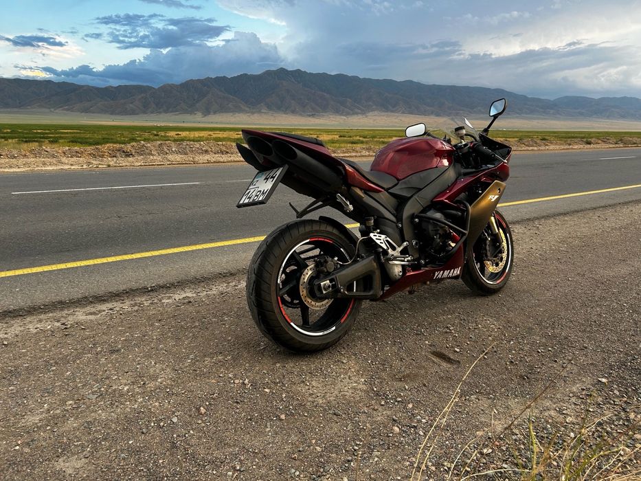 Продам Yamaha R1