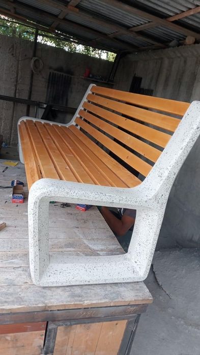 Скамейки урны вазоны мрамор