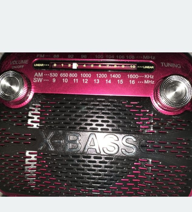 Radio portabil cu blututh și lanternă, reîcărcabil usb.