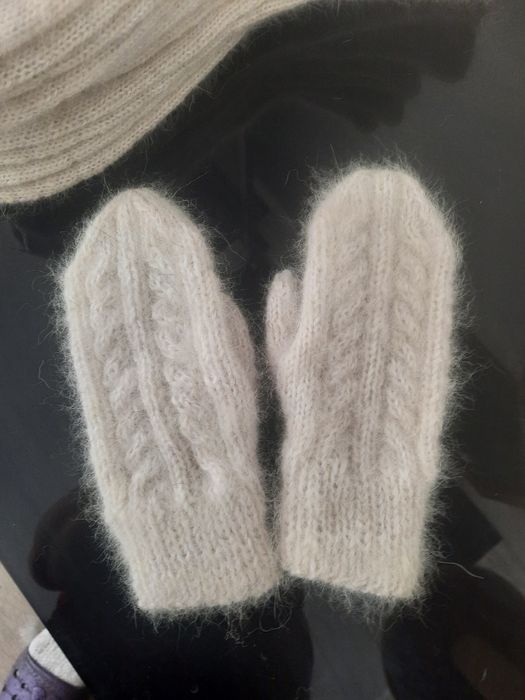 Варежки из собачьей шерсти и пуха