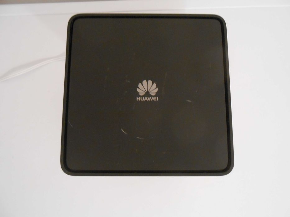 Huawei B529s-23a Wifi 4G LTE Router! Home Net Box!