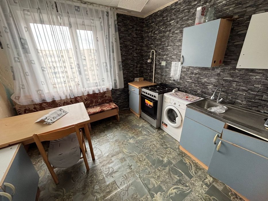 Продам 2 ком 5 мкр дом 5 цена 18