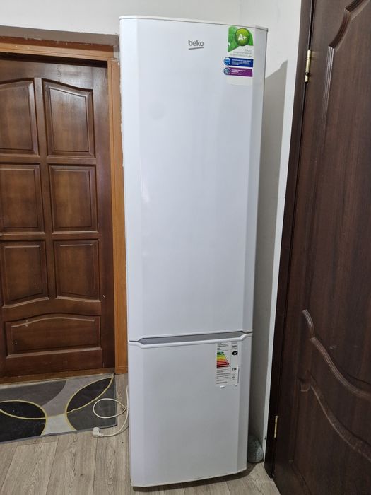 Продам холодильник беко