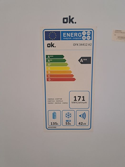 Frigider marca   OK   adus din Austria nou folosit 6 luni. Il vand pt ca am nevoie de unil mai mare clasa   A ++ consuma foarte putin.