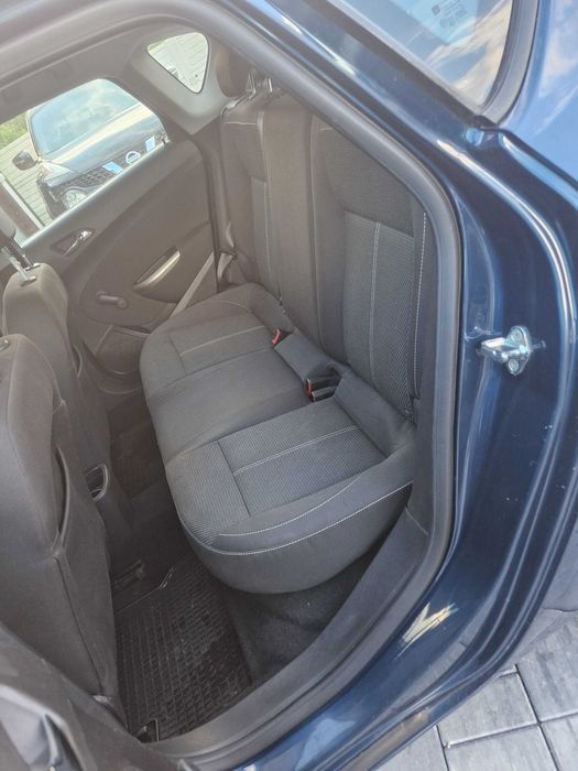 Opel Astra 1.6 Benzină 2010 Euro 5 Posibilitate rate Transport gratuit