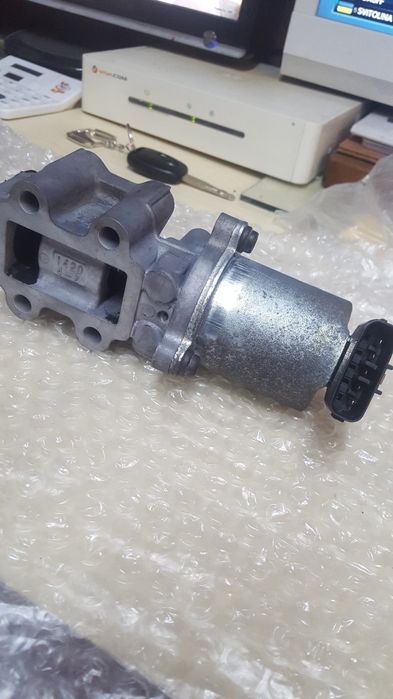 Продавам EGR клапан за тойота рав 4  ;2.2 дизел