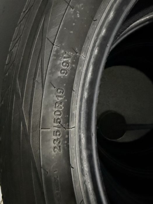 Шина от Byd 235/50/19